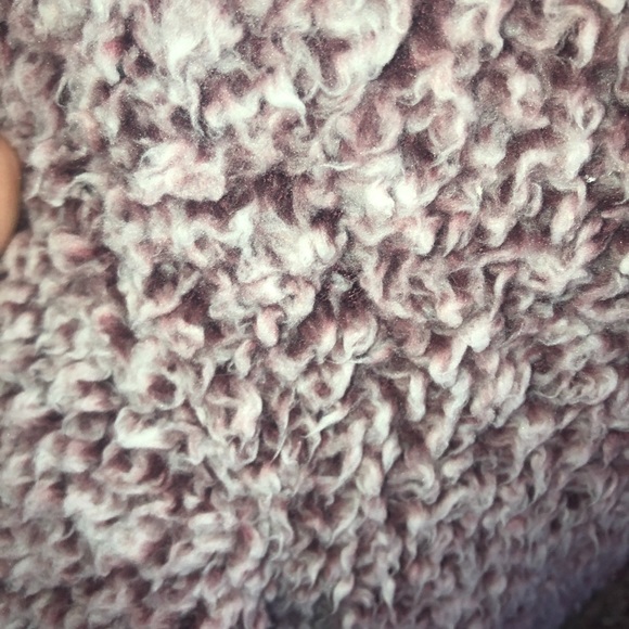 Sweater - Picture 3 of 3